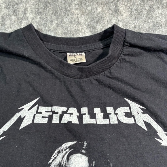Metallica Cliff Burton Tribute Mens Black Short Sleeve T-Shirt Size LG‎ - Picture 4 of 11